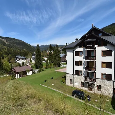 Špindlerŭv Mlýn Apartment Dalibor II With Private Entrance And Private Garage מראה חיצוני תמונה