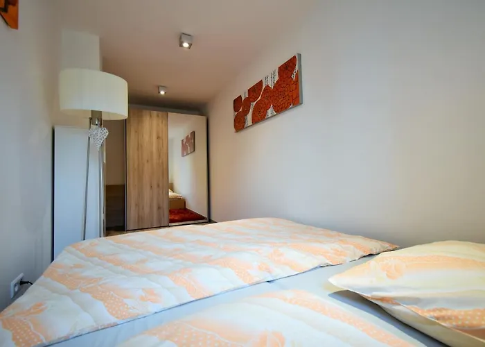Apartment Dalibor II With Private Entrance And Private Garage